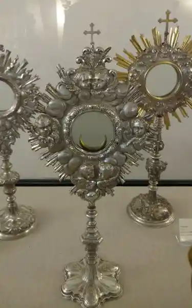 Monstrance with crescent in the center and cross on top, Cathedral Museum and Labrynth of Porsenna